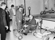 Hotel de Ville Go Kard