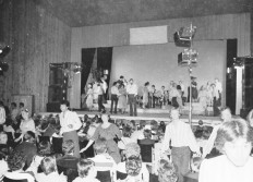 With people 31 mai 1979