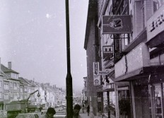 Poteaux  d'éclairage en ville 1975